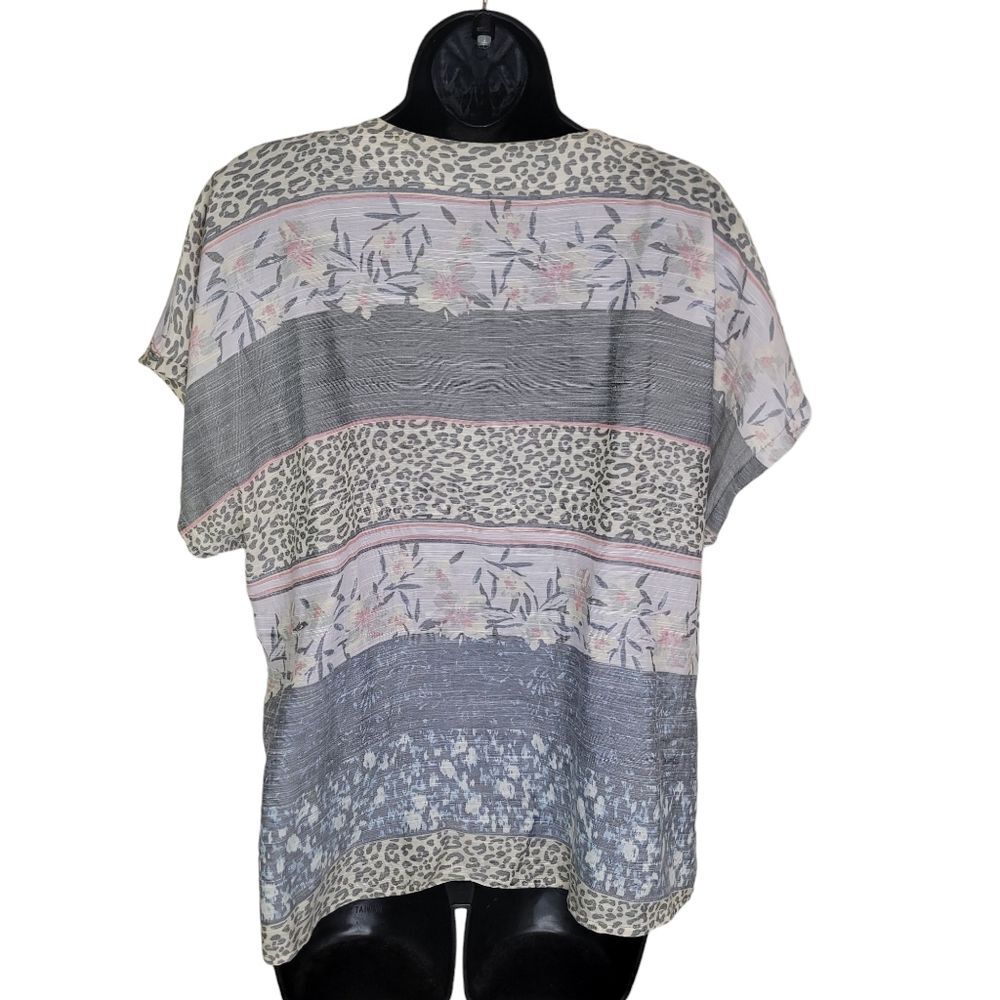 Bobeau Nwot floral leopard print rayon blend knit hem shirt top size Large - Picture 2 of 7